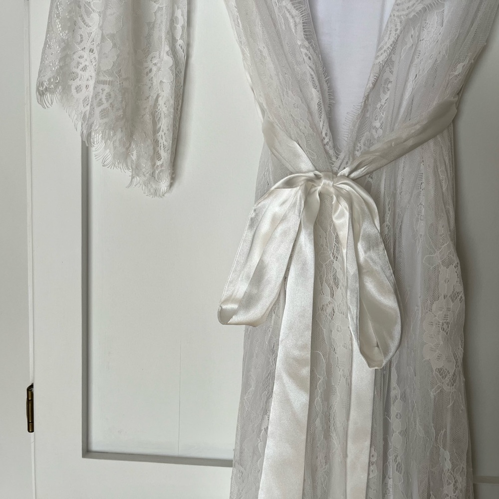 Bridal Robe Set - Picture 3 of 5